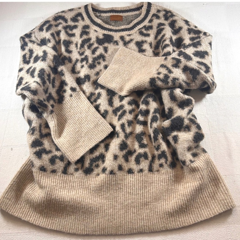 POL Leopard Print Oversized Crew Neck Sweater Tan Black‎ Womens L Boho Mob Wife